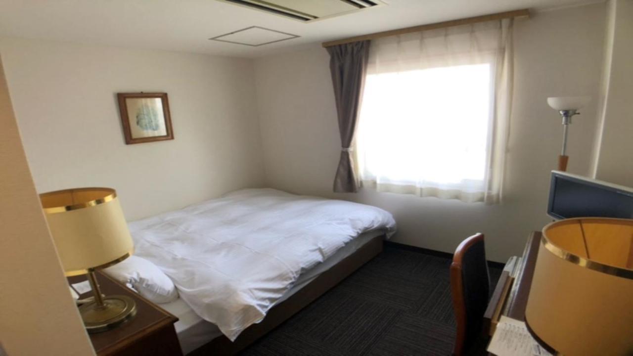 小牧シティホテル Экстерьер фото
